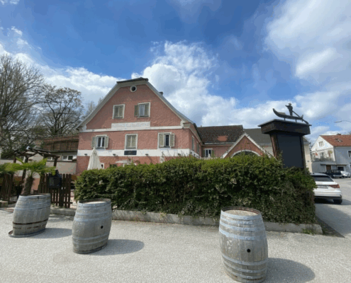 0364b26b5f154673a28ca3c48261210d_KI_generiert