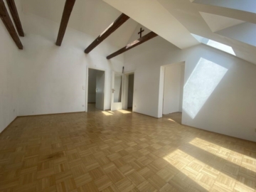 Schöne und gemütliche 3-Zimmer-Wohnung in ruhiger Lage direkt im Ortskern von Gösting, 8051 Graz, Wohnung