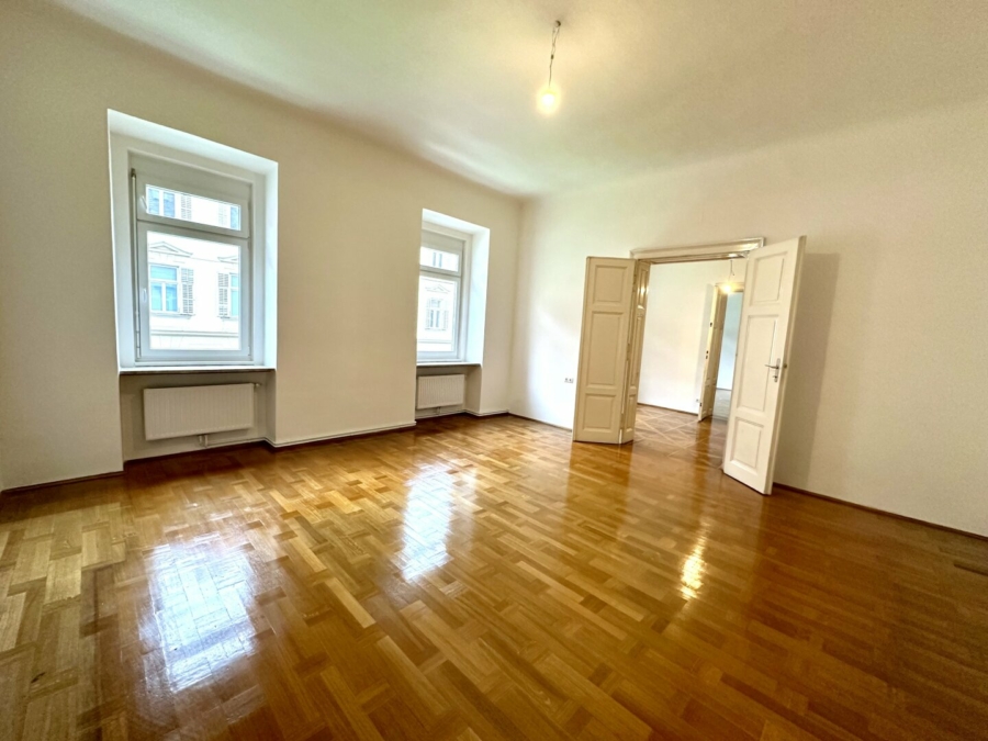 Wunderschöne Büro- oder Praxisfläche mit 4 Zimmer in zentraler Uninähe im Grazer Bezirk Geidorf - Bild