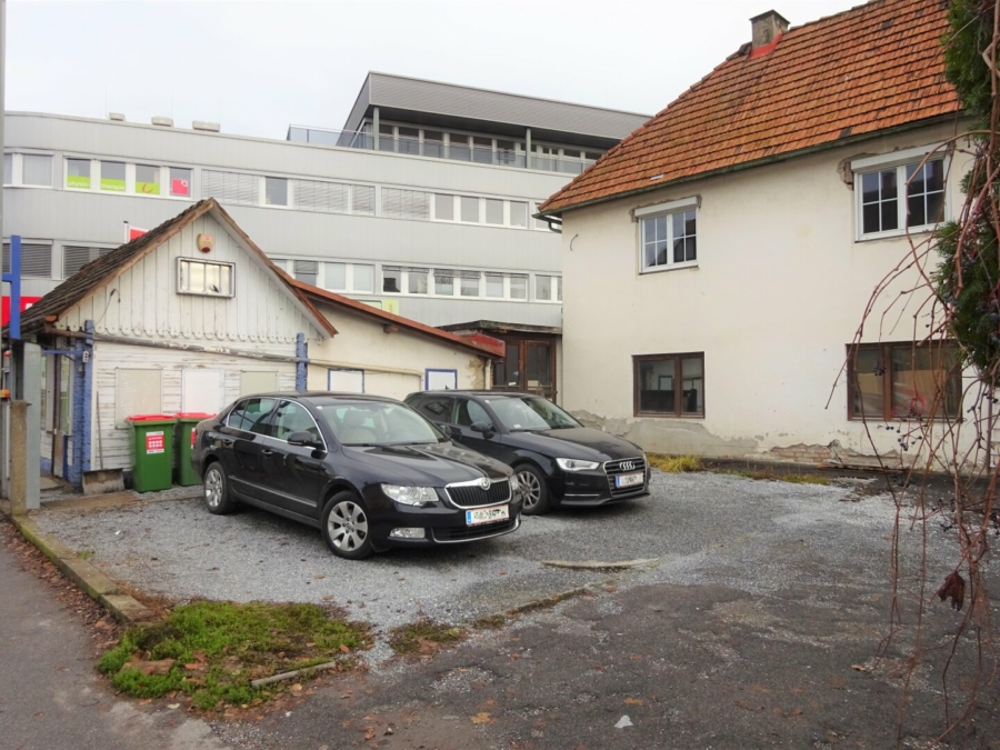 KFZ-Abstellplatz in zentraler Lage in der Andritzer Reichsstraße zu vermieten - Bild