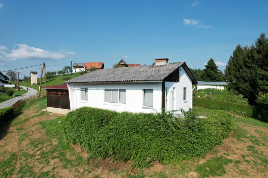 Idyllische Haus mit atemberaubendem Weitblick auf die Koralm und nahe der Schilcher Weinstraße - Bild