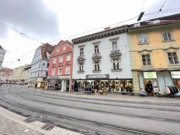 Zentrales, sehr schönes Zinshaus mit Bau- und Projektreserve direkt am Südtiroler Platz im Grazer Bezirk Gries, 8020 Graz, Renditeobjekt