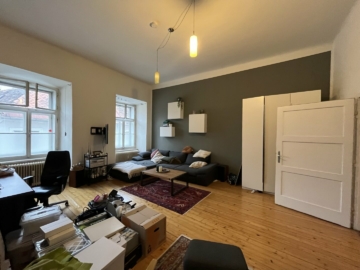 Absolute Innenstadtlage! Traumhaft schöne 3-Zimmer-Wohnung im Herzen von Graz nahe dem Grazer Hauptplatz und Schloßberg – Provisionsfrei!, 8010 Graz,01.Bez.:Innere Stadt, Wohnung