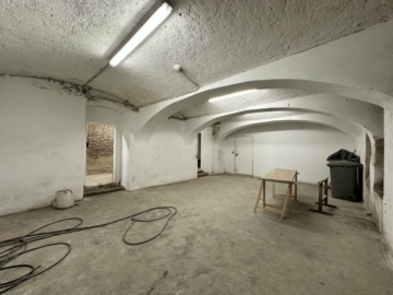 Kellerflächen in der Innenstadt zum Vermieten, 8010 Graz, Halle/Lager/Produktion