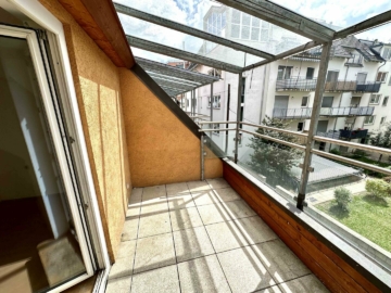 PROVISIONSFREI! Charmante 2-Zimmer-Wohnung mit sonniger Terrasse in zentraler Lage nahe Grieskai und Südtirolerplatz in Graz, 8020 Graz, Wohnung