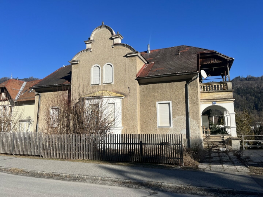 Bauträgerprojekt – Geplantes 3-geschossiges Projekt mit 9 Einheiten und KFZ-Abstellplätze in Pernegg an der Mur - Bild