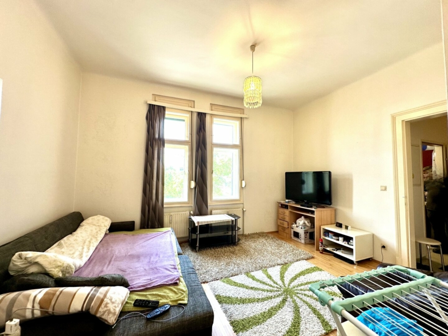 Provisionsfrei - Helle 1-Zimmer-Wohnung mit separater Küche in zentraler Lage und Uni-Nähe - Bild