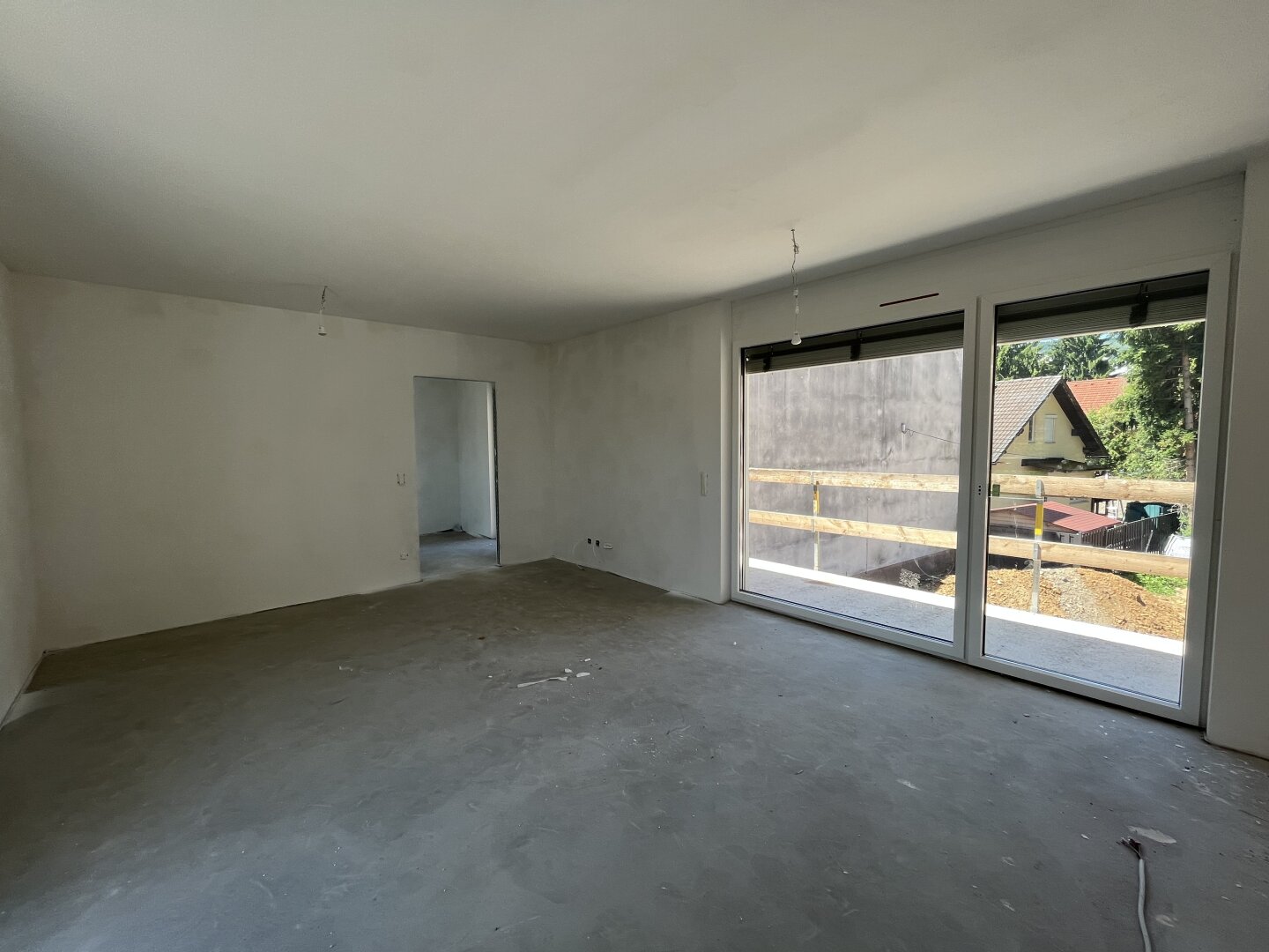 Sehr schöne und ideal aufgeteilte 3-Zimmer-Wohnung mit 17 m² großen Balkon in den Innenhof - Eggenberg - Provisionsfrei