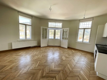 Geförderte wunderschöne 2-Zimmer-Wohnung mit 2 Balkone im Zentrum von Mürzzuschlag – Provisionsfrei!, 8680 Mürzzuschlag, Wohnung