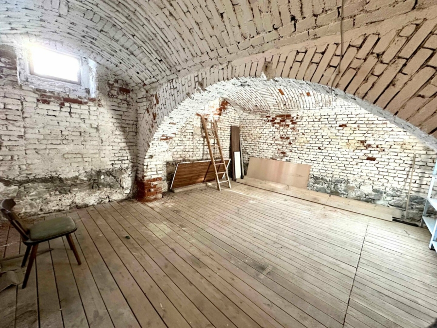 Schöner Gewölbekeller – ideal als Abstellraum, Werkstatt, Lager, Produktions- oder Seminarraum im Grazer Bezirk Lend - Bild