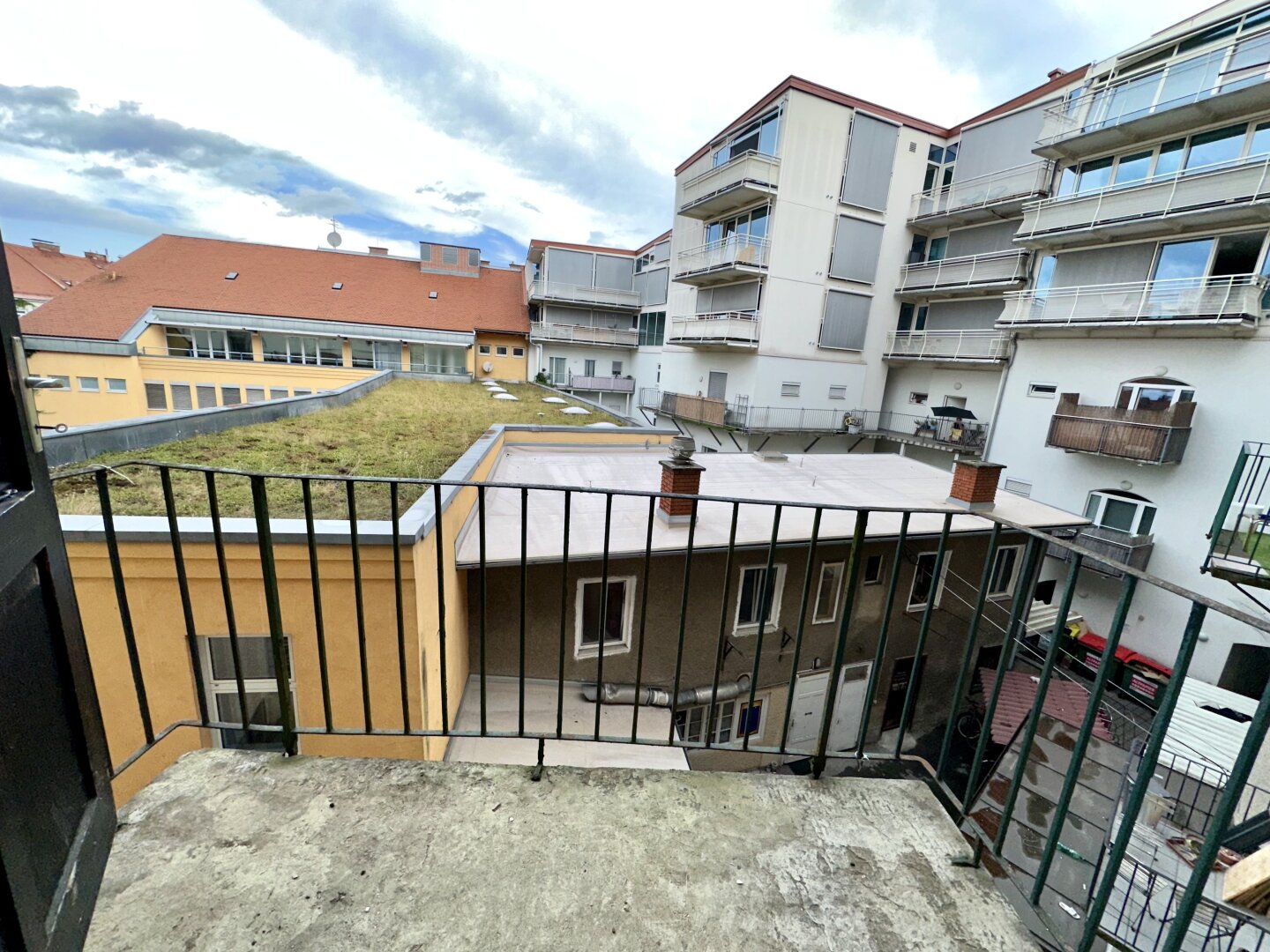 2-Zimmer-Wohnung mit sonnigem Balkon in absolut bester Lage im 1. Grazer Bezirk in der Grazbachgasse - Provisionsfrei