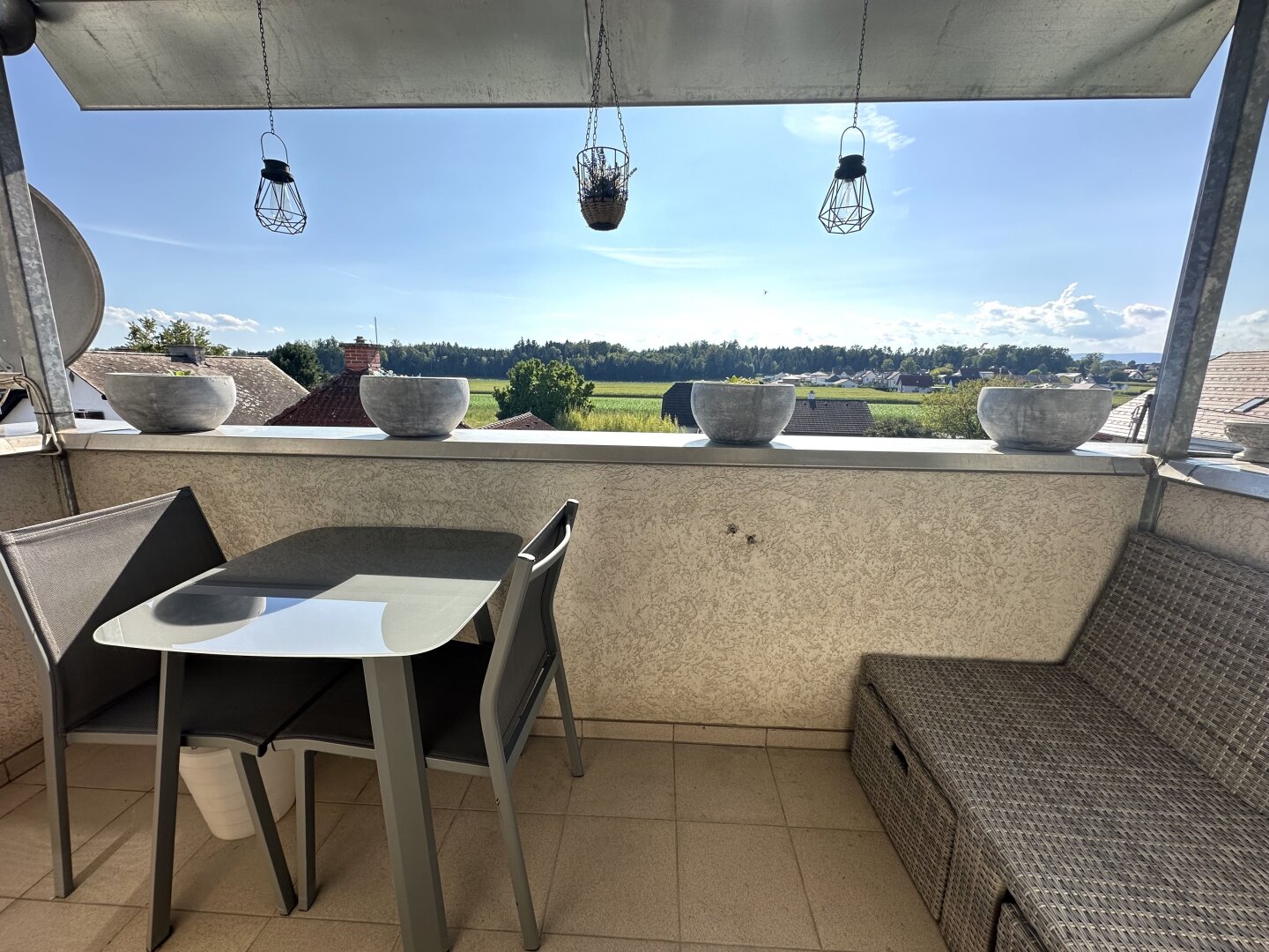 2-Zimmer-Wohnung mit extra Küche und sonnigem Balkon im Süden von Graz