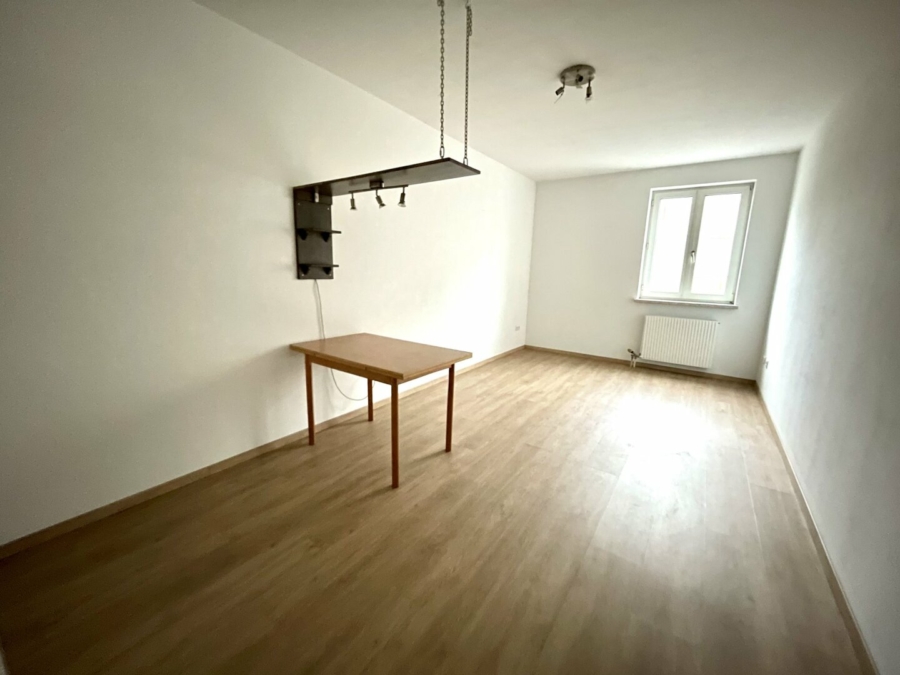 Perfekt geschnittene 2-Zimmer-Wohnung direkt bei der Karl-Franzens-Universität in der Heinrichstraße - Bild