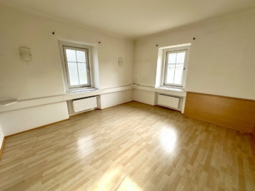 Perfekt geschnittene großzügige Büro-/ Praxis-/ Gewerbefläche im schönen Altbau in gut frequentierter Lage im Grazer Bestbezirk Mariatrost, 8043 Graz, Büro/Praxis