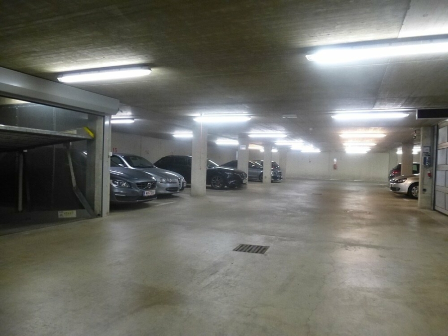 Lukratives Anlegerpaket – 2 vermietete KFZ-Tiefgaragen-Abstellplätze in zentraler Lage im Grazer Univiertel zu verkaufen - L