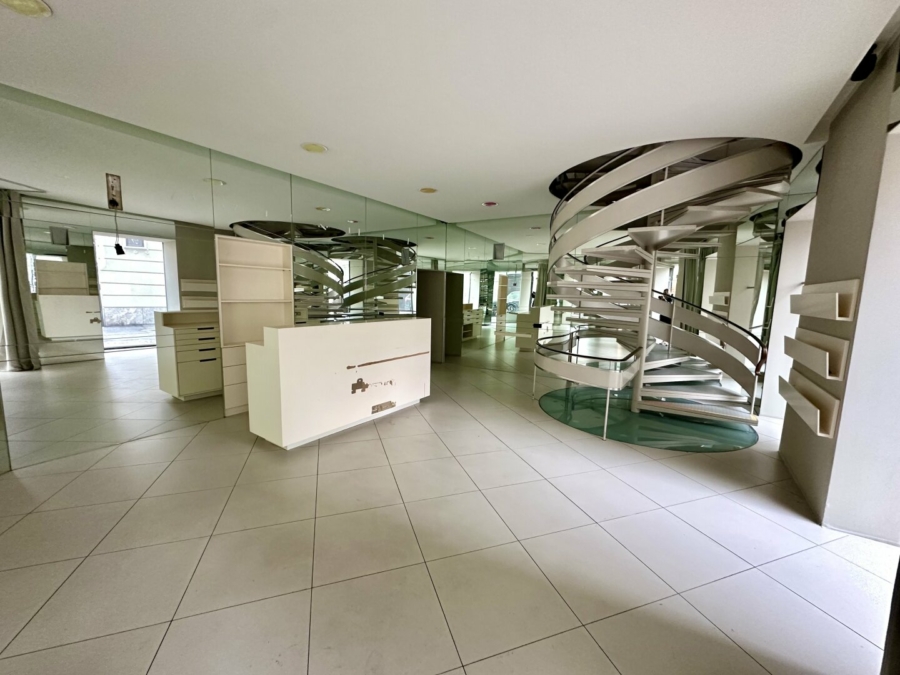 Großzügige hochfrequentierte Gewerbefläche auf 2 Etagen - in der Grazer Altstadt - Fußgängerzone in Bestlage - 1. Bezirk Innere Stadt direkt in der Engegasse Ecke Bindergasse ! - Bild