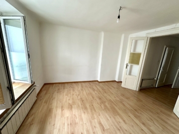 Freundliche Garcionniere mit großzügiger Küche in zentraler Lage – Provisionsfrei!, 8020 Graz, Wohnung