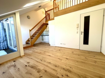 Wunderschöne Maisonette mit Dachterrasse und 3 Zimmer in absoluter Bestlage direkt gegenüber der Karl-Franzens-Universität – Erstbezug nach Sanierung, 8010 Graz, Dachgeschosswohnung