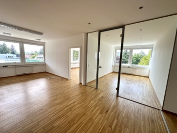 Großzügige moderne Bürofläche in zentraler und frequentierter Lage im Grazer Bezirk Andritz, 8045 Graz, Büro/Praxis