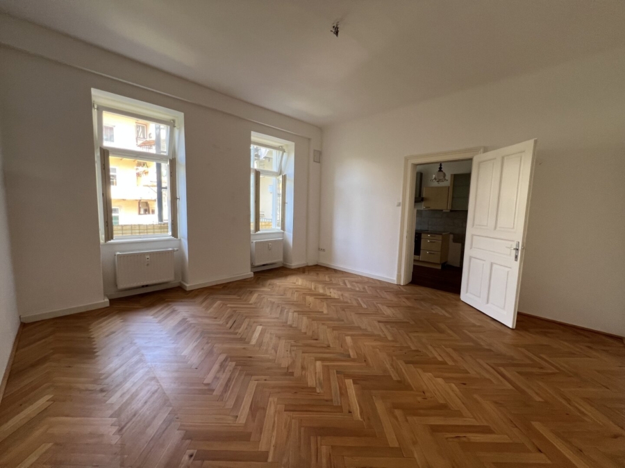 Attraktive Altbauwohnung in zentraler Grazer Lage direkt bei der TU – bestandsfrei - Bild