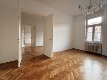 Repräsentative 5-Zimmer-Altbauwohnung mit zwei Balkone in einem wunderschönen Stilaltbauzinshaus – im Grazer Bezirk St. Leonhard, 8010 Graz, Wohnung